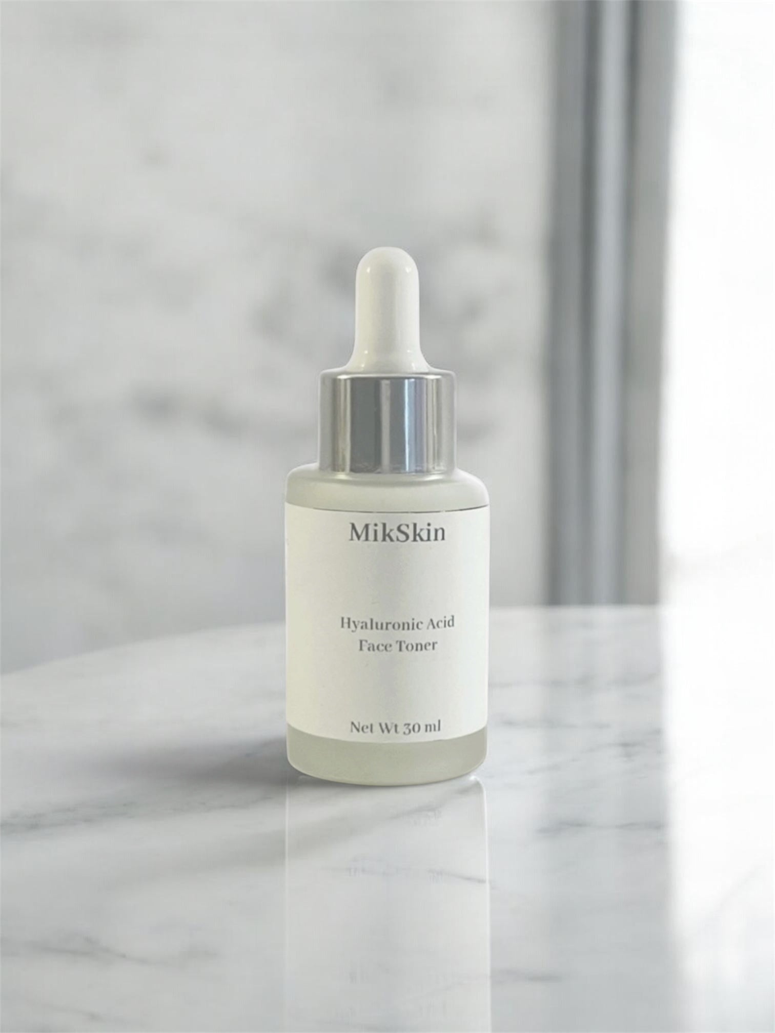Hyaluronic acid face toner